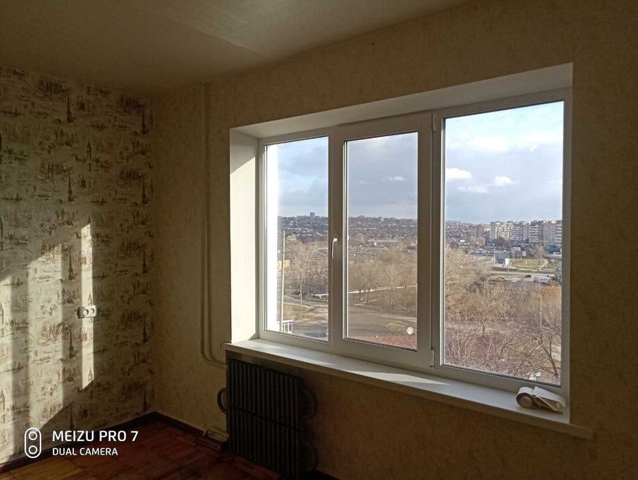 Продам кімнату біля Залізничного вокзалу, Олександрівський 213-398-745
