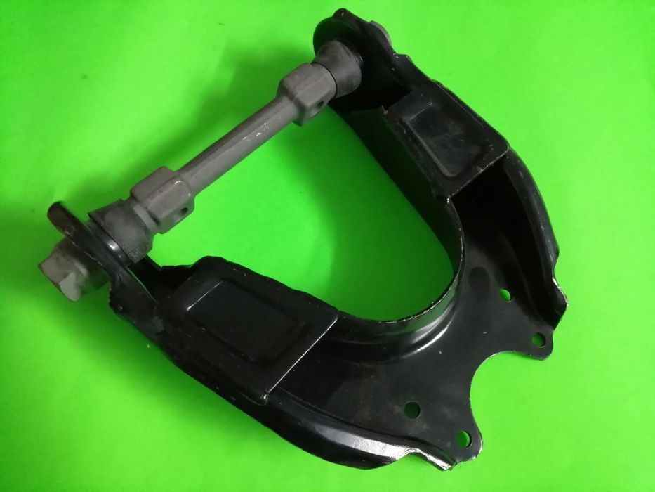 Braço da Suspensão Superior - Toyota Hilux LN 85 / 90  LN56  LN145