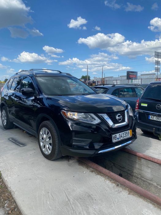 Nissan Rogue 2017 рік