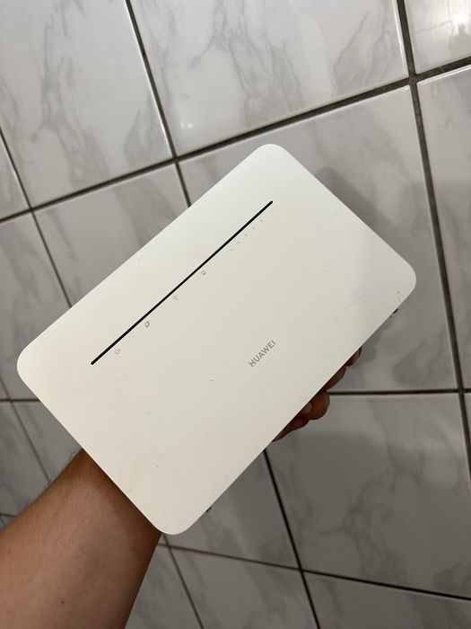 Router Huawei B535-232 idealny do mobilnego internetu z SIM