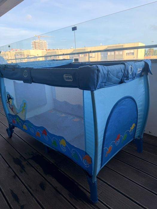 Vendo cama de viagem