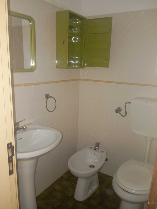 Arrenda-se apartamento T4 no centro da vila de Condeixa-a-Nova