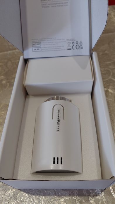 Розумна термоголовка для радіатора Meross Smart Thermostat Valve (MTS150) Apple HomeKit