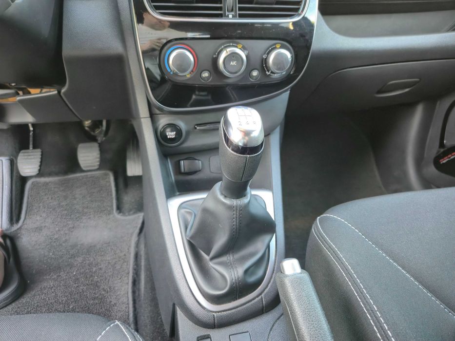 Renault Clio Sport Tourer IV 0.9 TCe Limited (2017) – Excelente Estado | Histórico Completo Renault