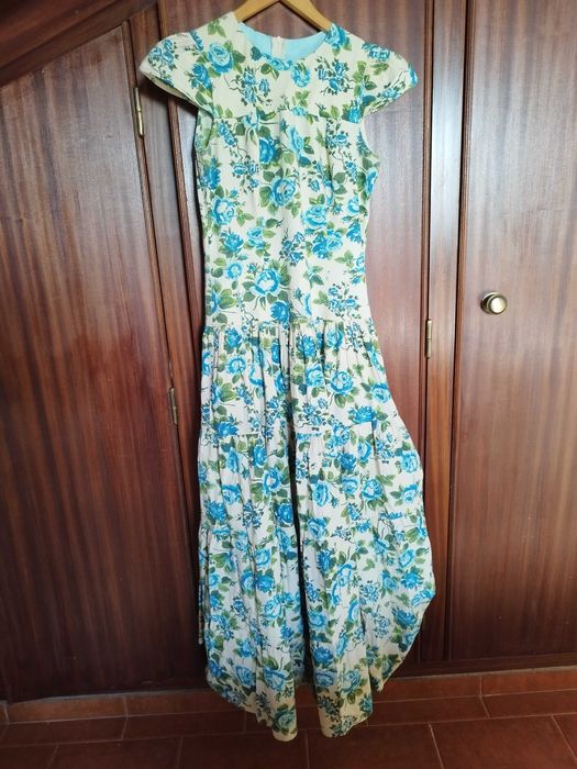 Vestido longo motivos florais