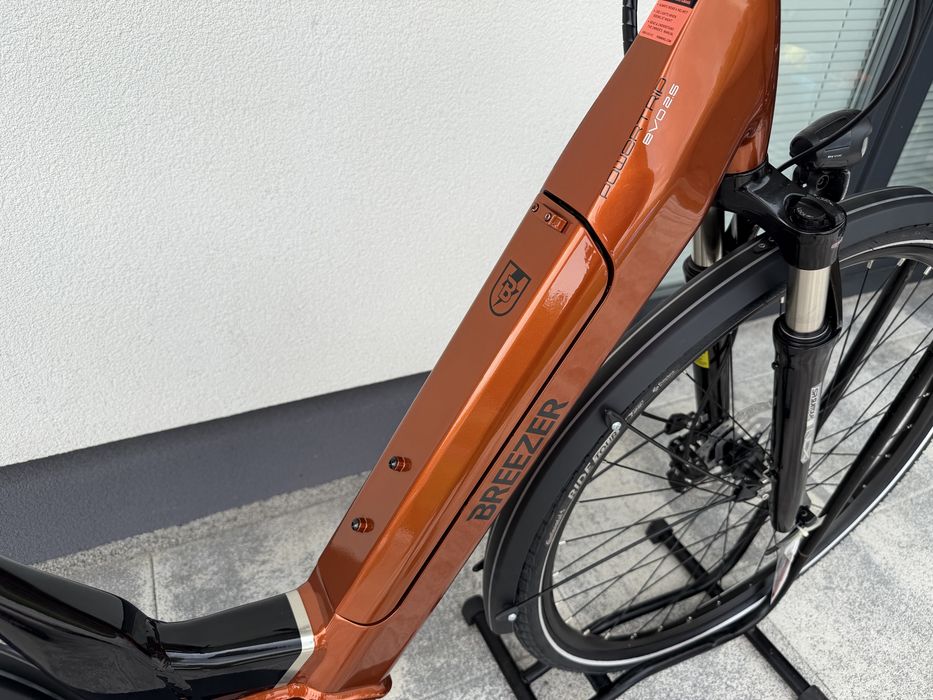 Breezer Powertrip EVO IG 2.5+ LS 2022 – E-bike Trekkingowy Bosch Active Plus 500Wh Nexus 8 | Rozmiar 45 cm