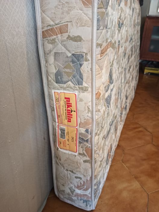 Colchão usado em muito bom estado Pikolin - Como novo 	188x90