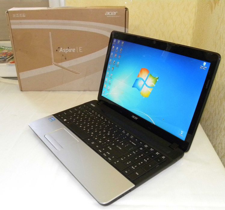 Отличный Acer 15.6" 2 ядра ,intel HD graphics,ОЗУ-6гб, HDD320гб