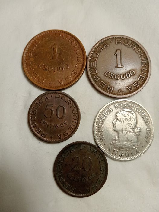 Lote Moedas Ultramar (2)