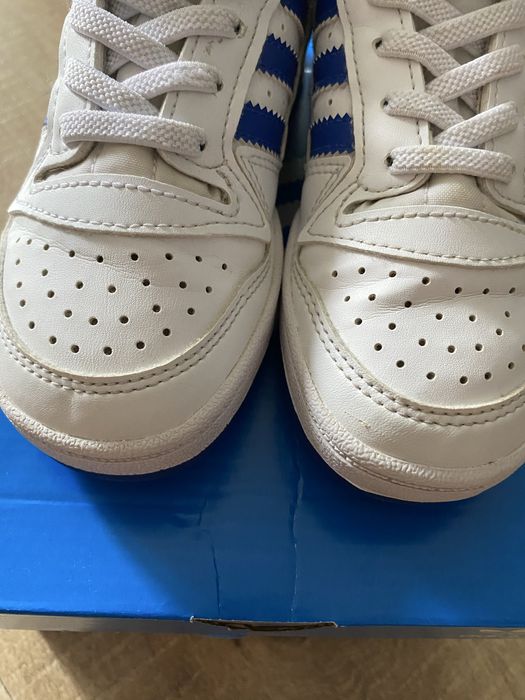 Buty Adidas Low - 30