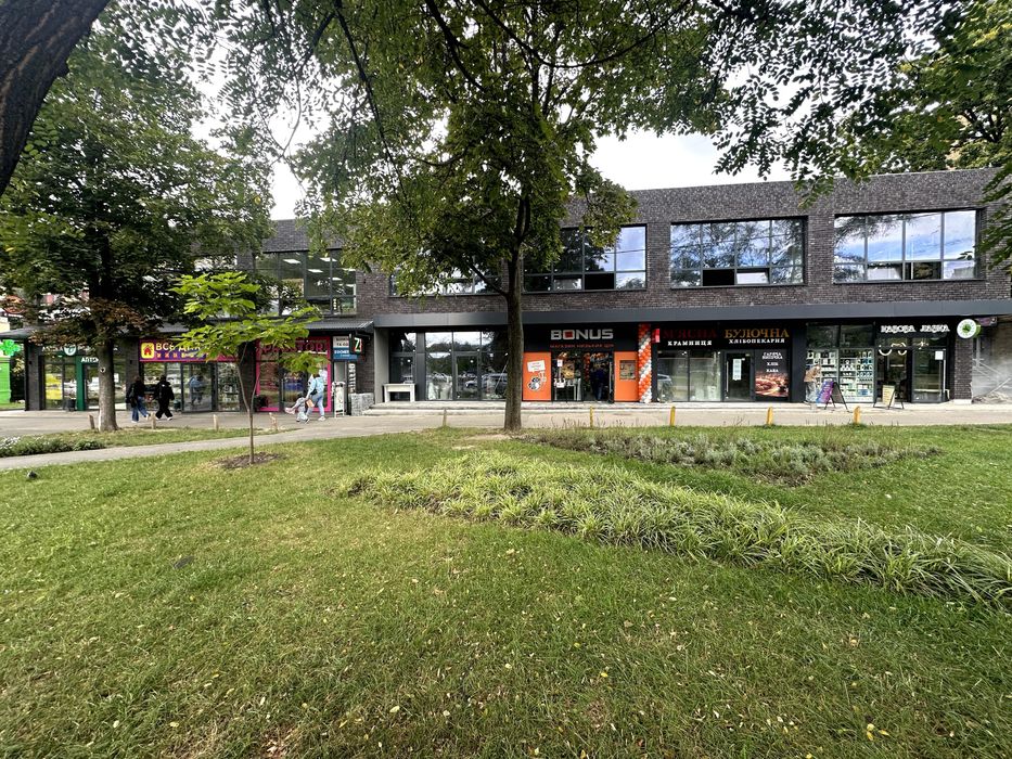 Оренда чудового приміщення, Супер трафік