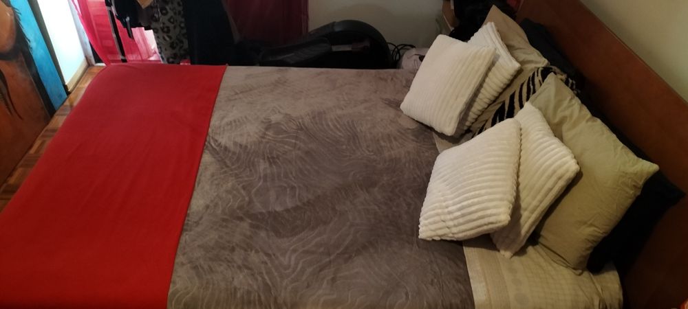 Mobiliário de quarto usado