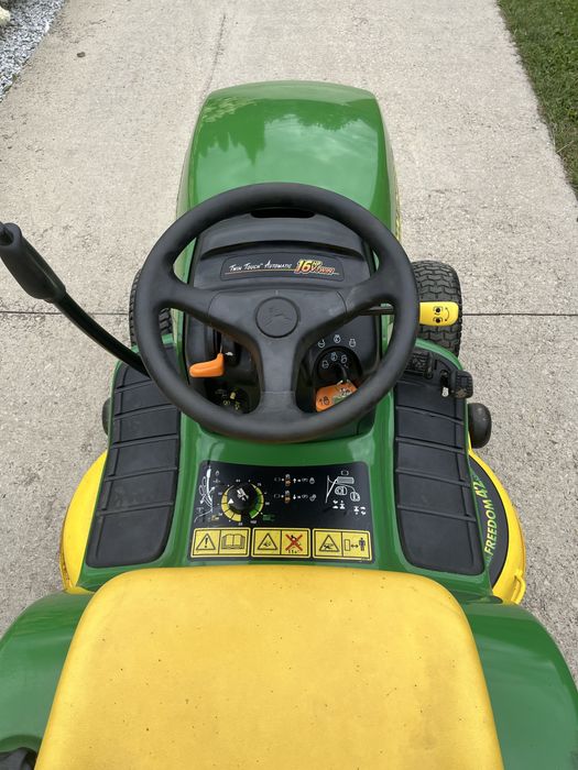 Witam sprzedam traktorek johndeere