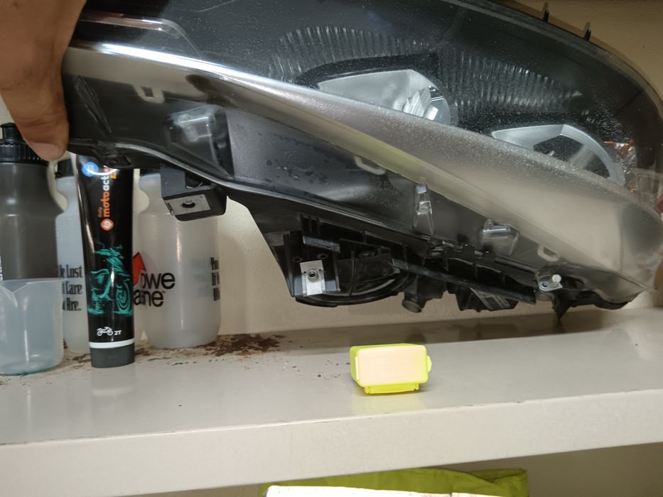 Ótica esquerda BMW F30/F31