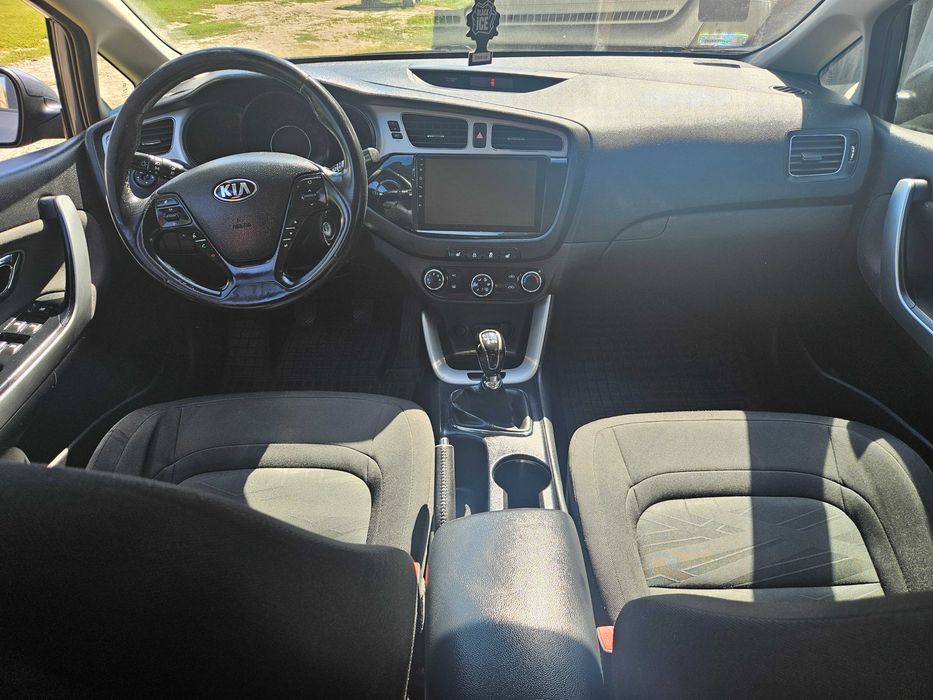 Kia Ceed II 1.6 2 gen GDI 135 KM