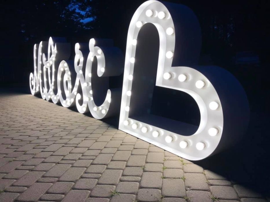 Ciężki Dym *Napis LOVE * Miny dymne *Zimne ognie*