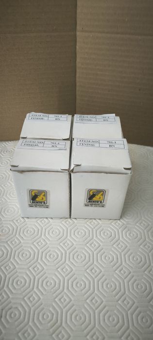 Lote 4 Dobradiças  em Metal para Porta de Vidro / Parede (Modelo 701-1)