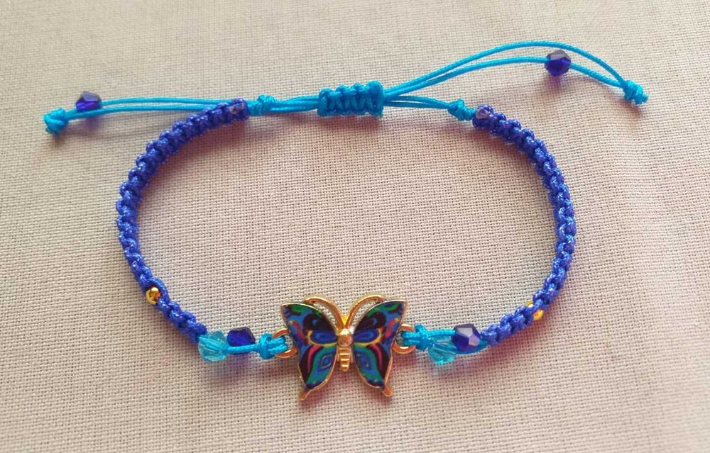 Pulseira em Macramê Borboleta Azul
