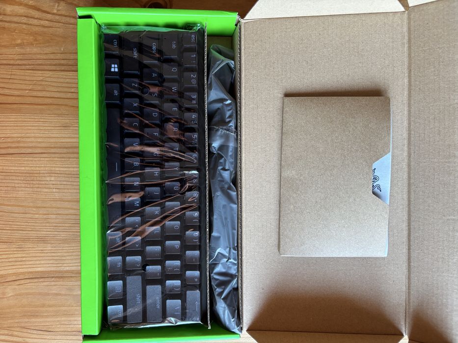 Teclado Razer Huntsman Mini 60% ótico