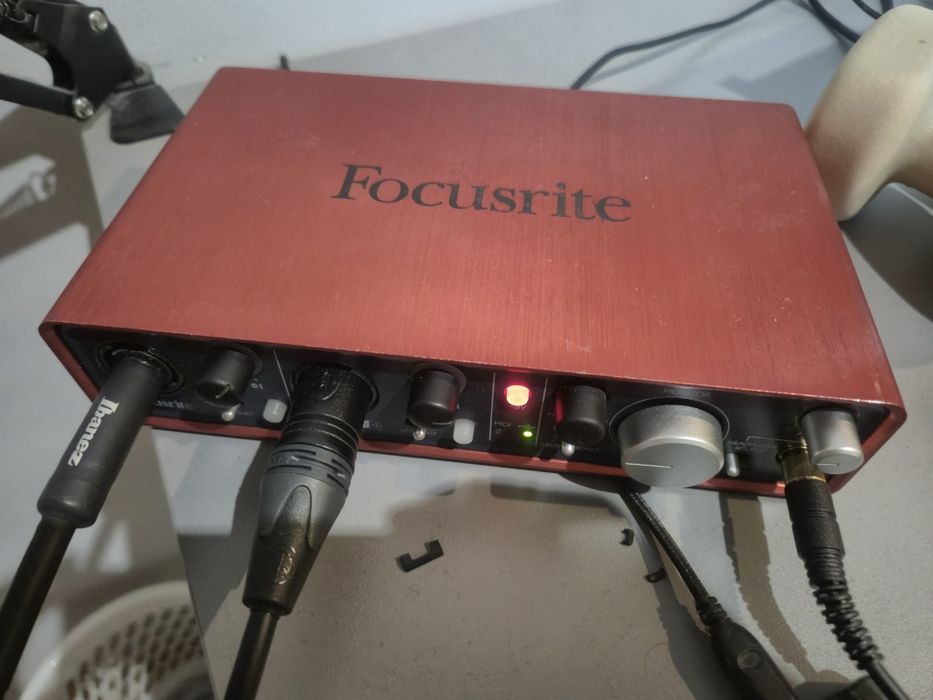 Focusrite Scarlett 2i4 gen 1