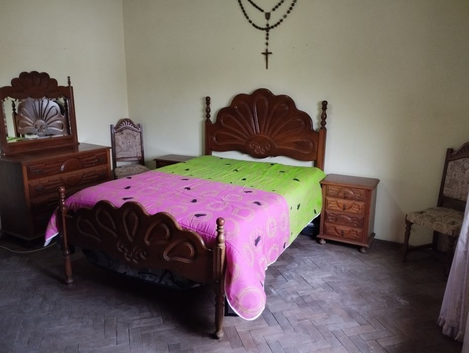 Conjunto de quarto mais colchão