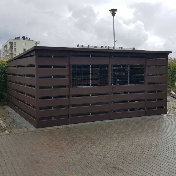 Wiata Śmietnikowa 5×3 m Drewnopodobna Spad na tył PREMIUM