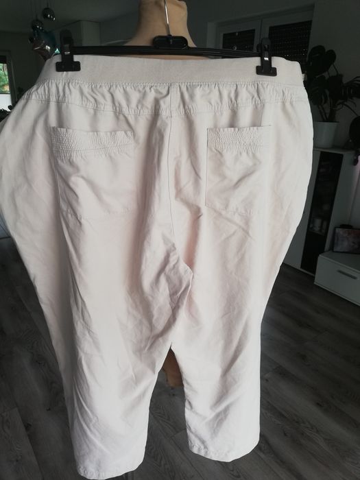 R. 54 56 plus size rybaczki damskie beżowe