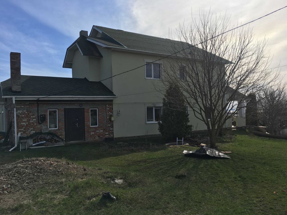 Будинок в екологічній, спокійній місцевості біля річки та заповідника