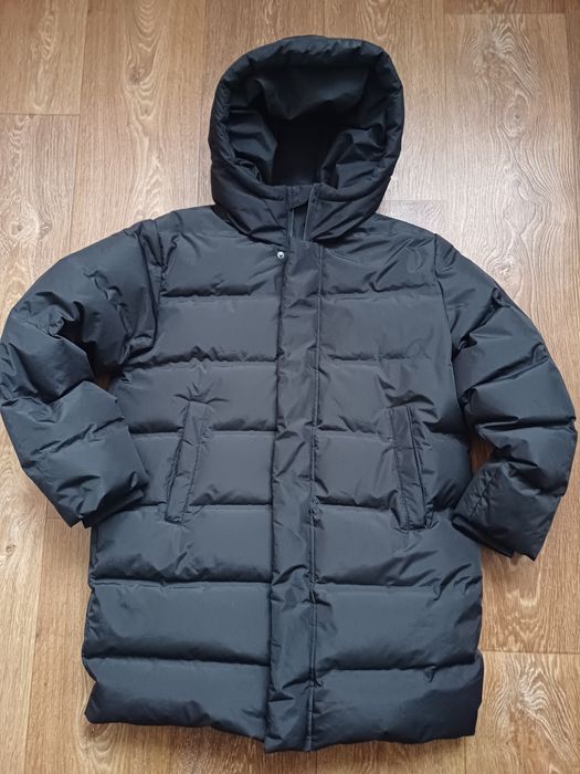 Черная куртка пуховик ZARA оригинал  М/ 167-169 см