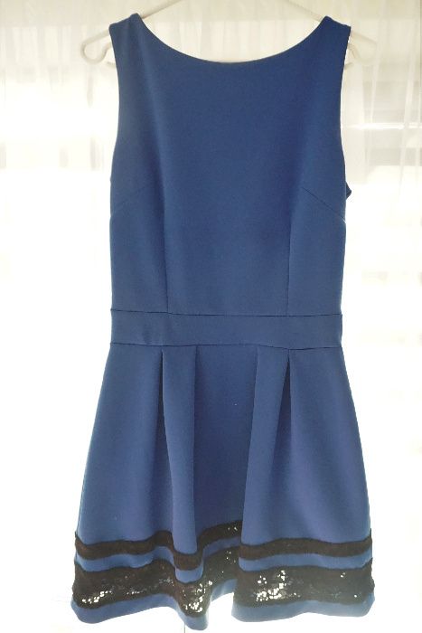 Szafirowa sukienka weselna rozm. 38