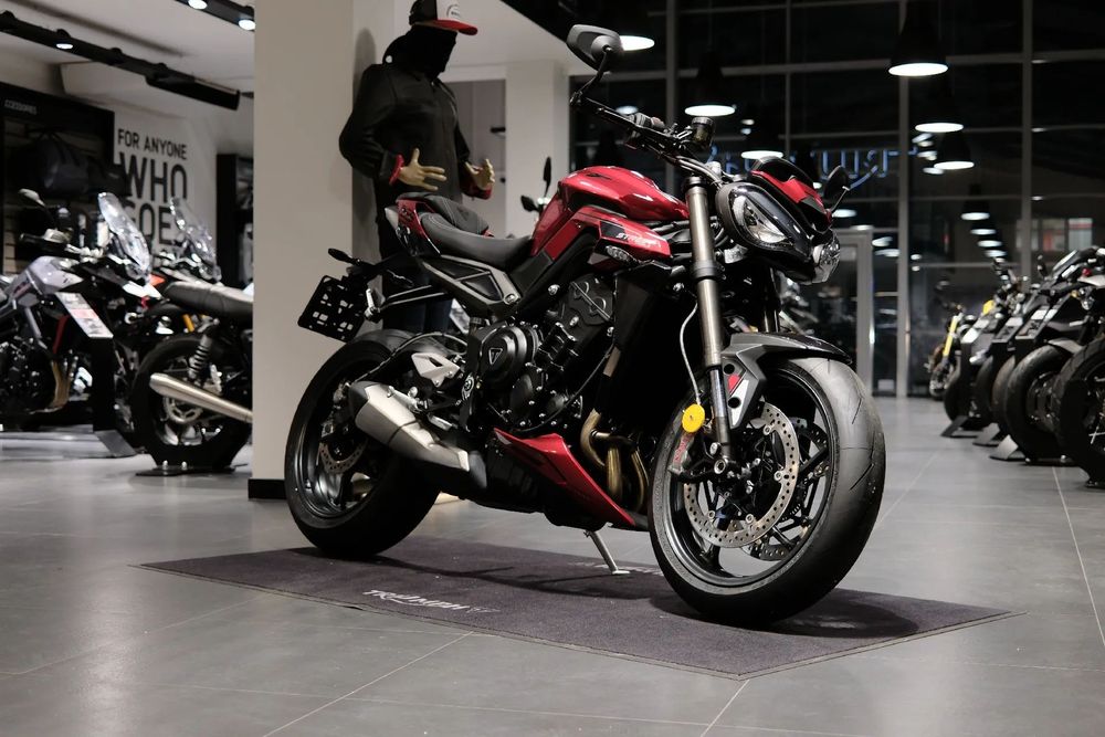 Triumph Street Triple 765 RS | wyprzedaż rocznika 2024