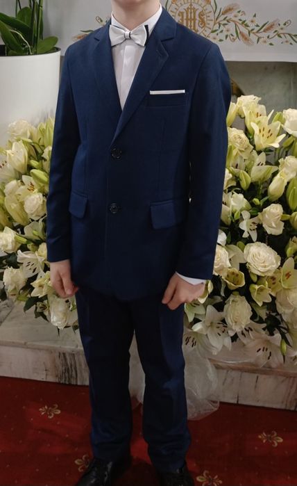 Garnitur komunijny z koszulą