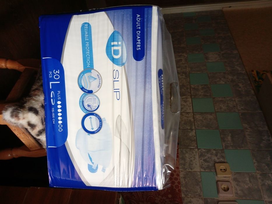 Памперсы, трусики L, XL. Самовивоз Київ.