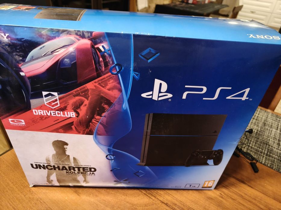 Konsola PlayStation, PS4