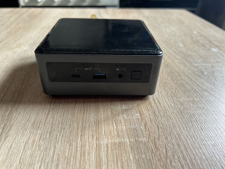 Міні ПК Intel NUC NUC10i3FNH i3-10110u