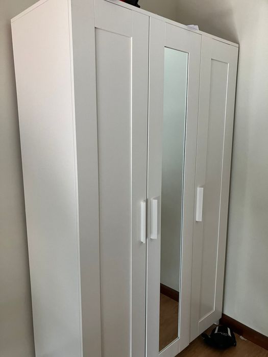 Sofá Cheize, Conjunto Rack, roupeiro, cadeira secretária