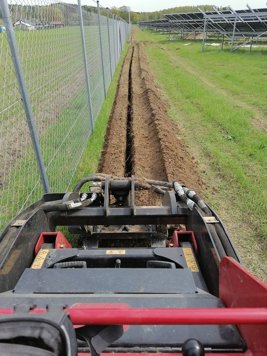 Wykop liniowy wykop pod przewody elektryczne  fotowoltaike pod wode