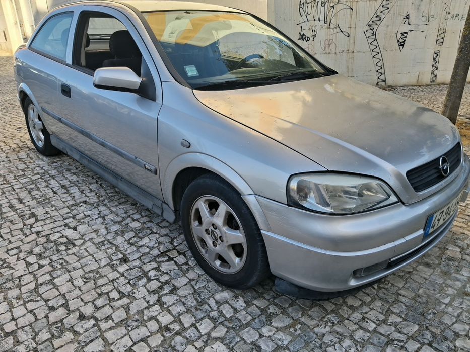Opel Astra — fotografia 2
