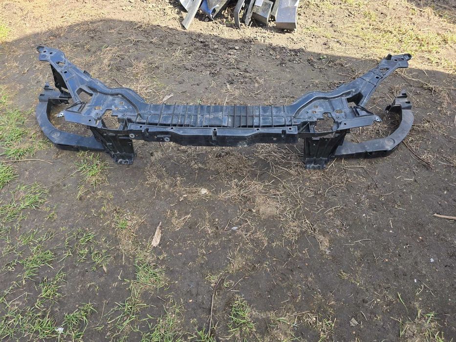 pas przód Volvo V60 II , S60 II 13-18