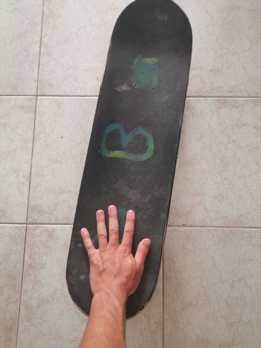 Skate pequeno (pouco usado)