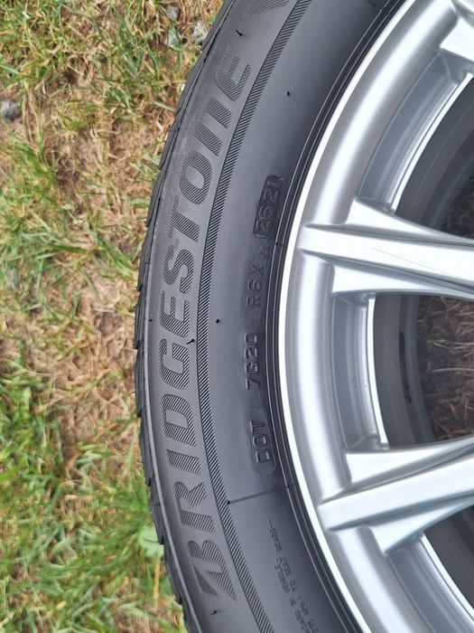 Зимовий Bridgestone 205 60 16 протектор 90%