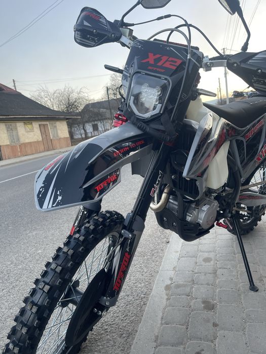 Мотоцикл KAYA TURRUT X12 300cc