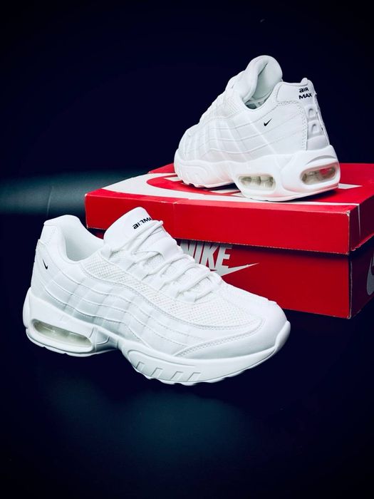 Кожаные кросовки белые мужские Nike 95 колекция Найк 2026!! Nike air max 95 ! Мужские осенние кросовки найк ! Белые найки Топ качество