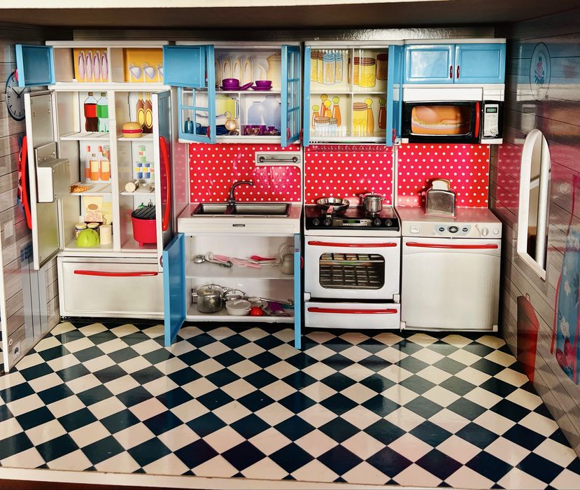 Casa de Bonecas com 3 andares