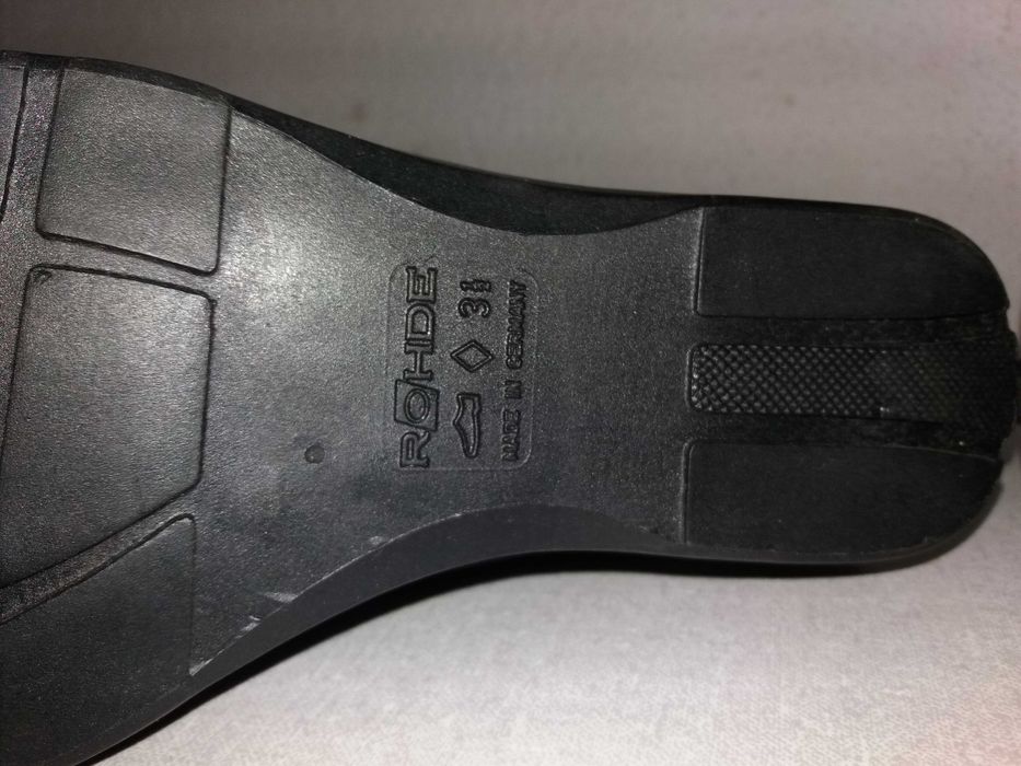Sapatos ROHDE Novos. Tam. 35