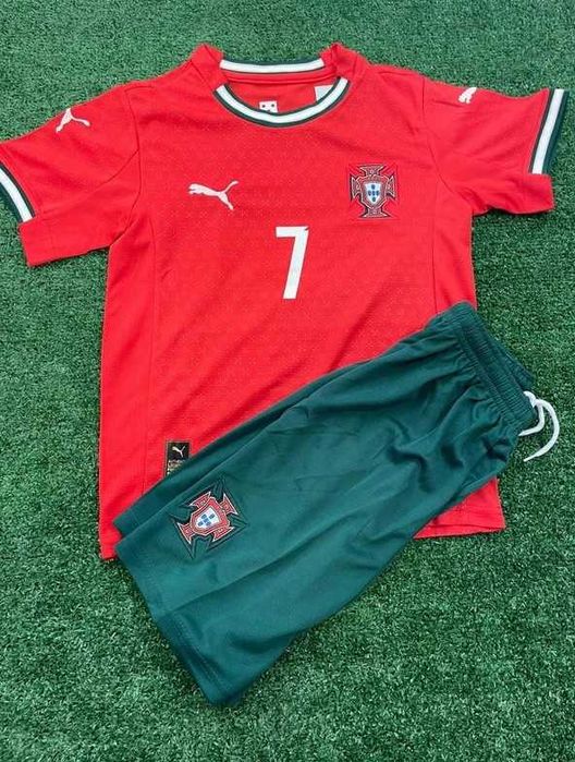 Conjuntos de futebol para criança