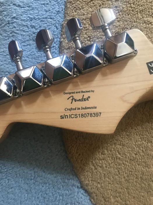 Гітара електрична