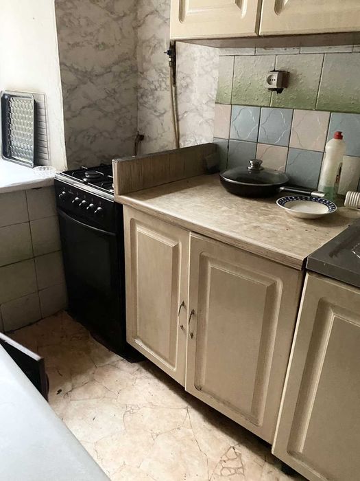 Продается комната, свой с/у,большая гардеробная, рядом Французский б-р