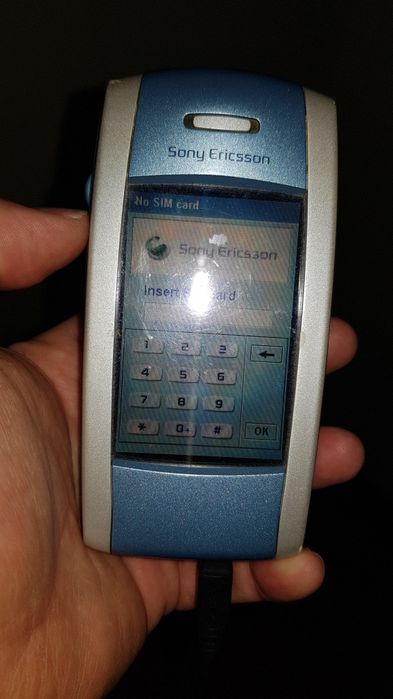 Coleção Telemóvel antigo Sony Ericsson 100% a funcionar