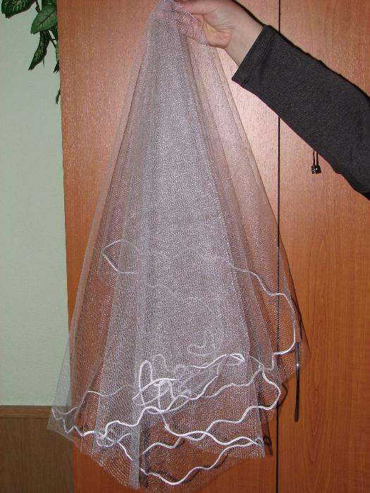 Свадебная фата красивая